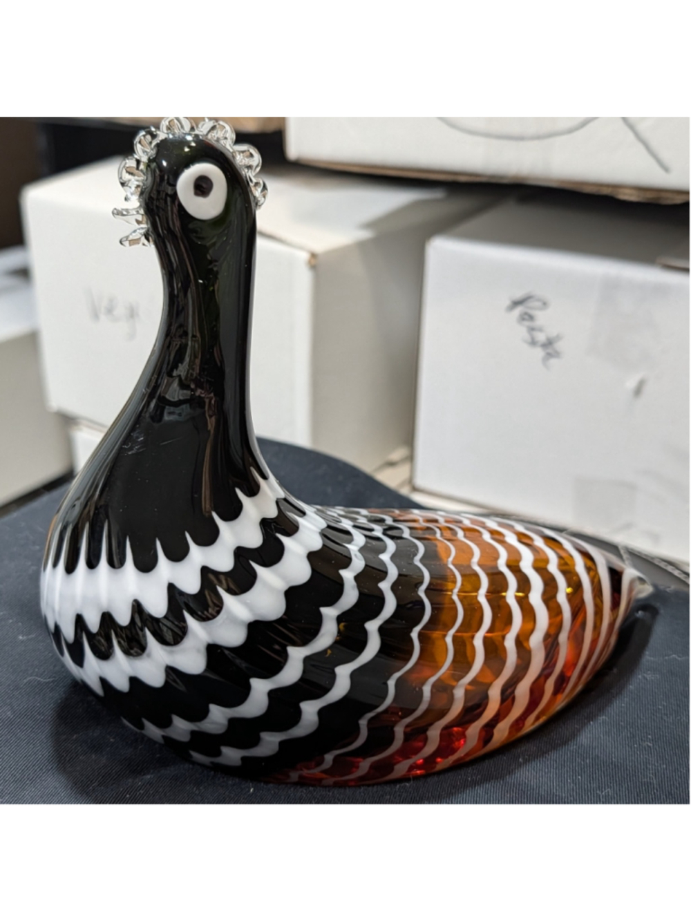 Nuitajarvi Glass Art Bird Figurine by Oika Toikka Black Amber